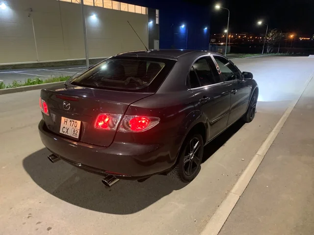 Продажа Mazda 6 2006 года - Минивэны в Керчь