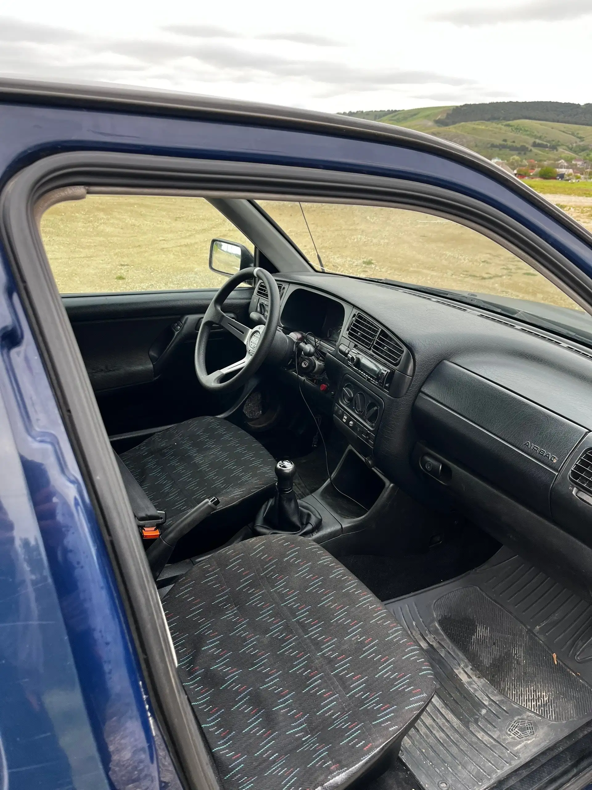 Volkswagen Golf 3 1997 - Легковые автомобили (Авто) в Строгоновка