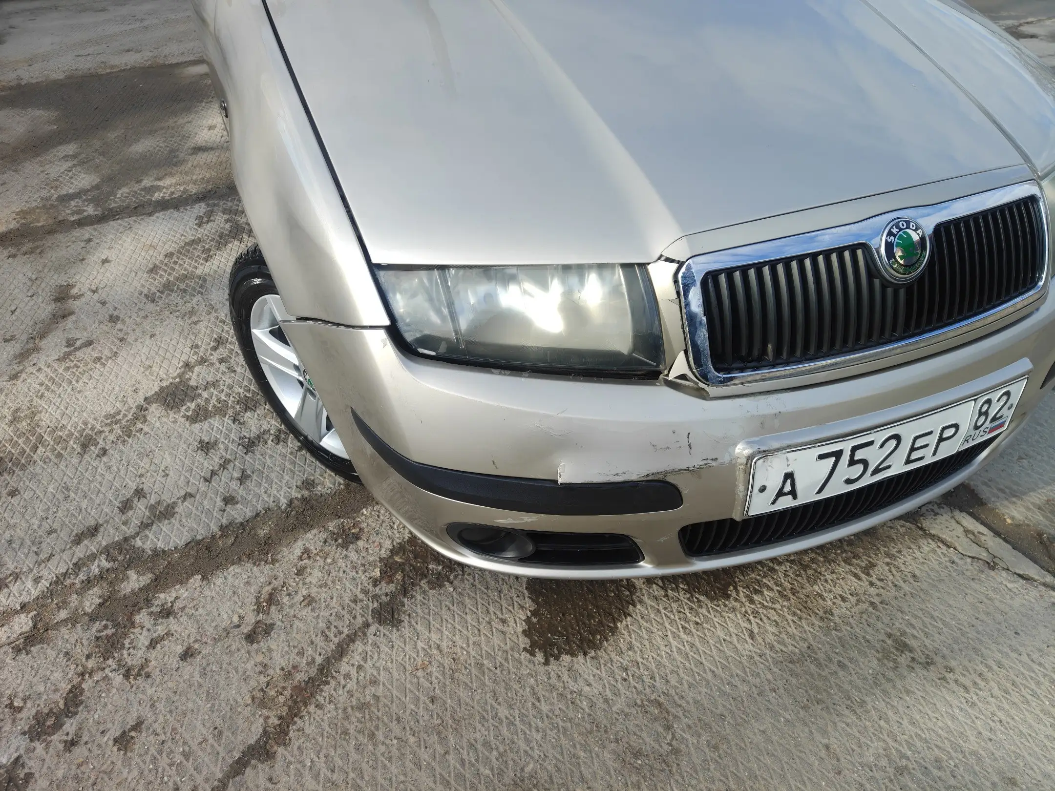 Продажа Шкода Фабия универсал 2005 - Легковые автомобили (Авто) в Симферополь