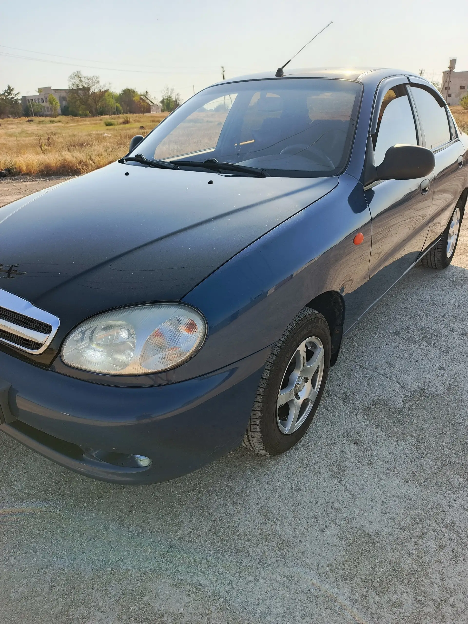 Продажа автомобиля 2011 года - Легковой автомобиль (Авто) в Ленинское