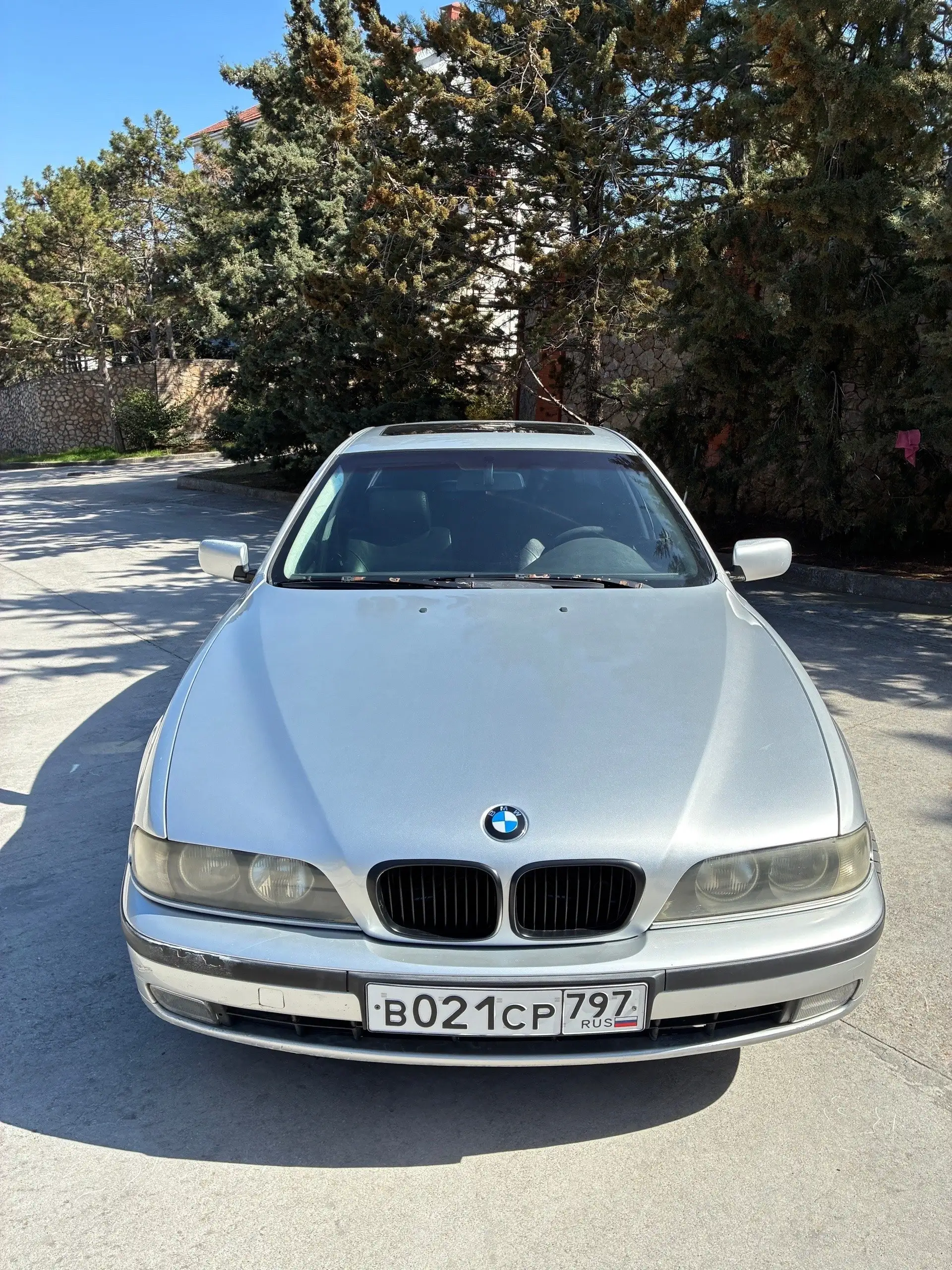 BMW E39 2000 г. - Легковые автомобили (Авто) в Севастополь