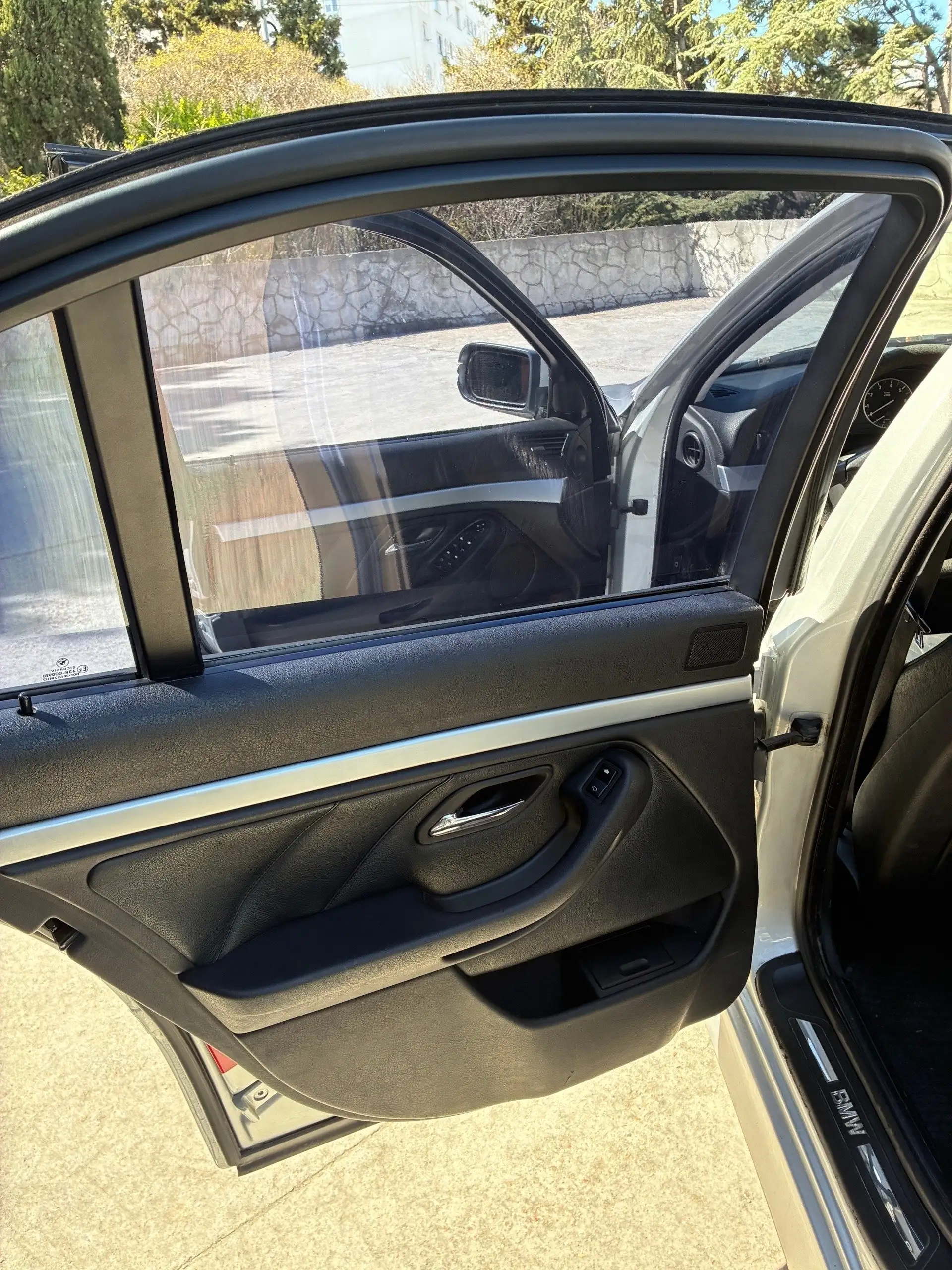 BMW E39 2000 г. - Легковые автомобили (Авто) в Севастополь