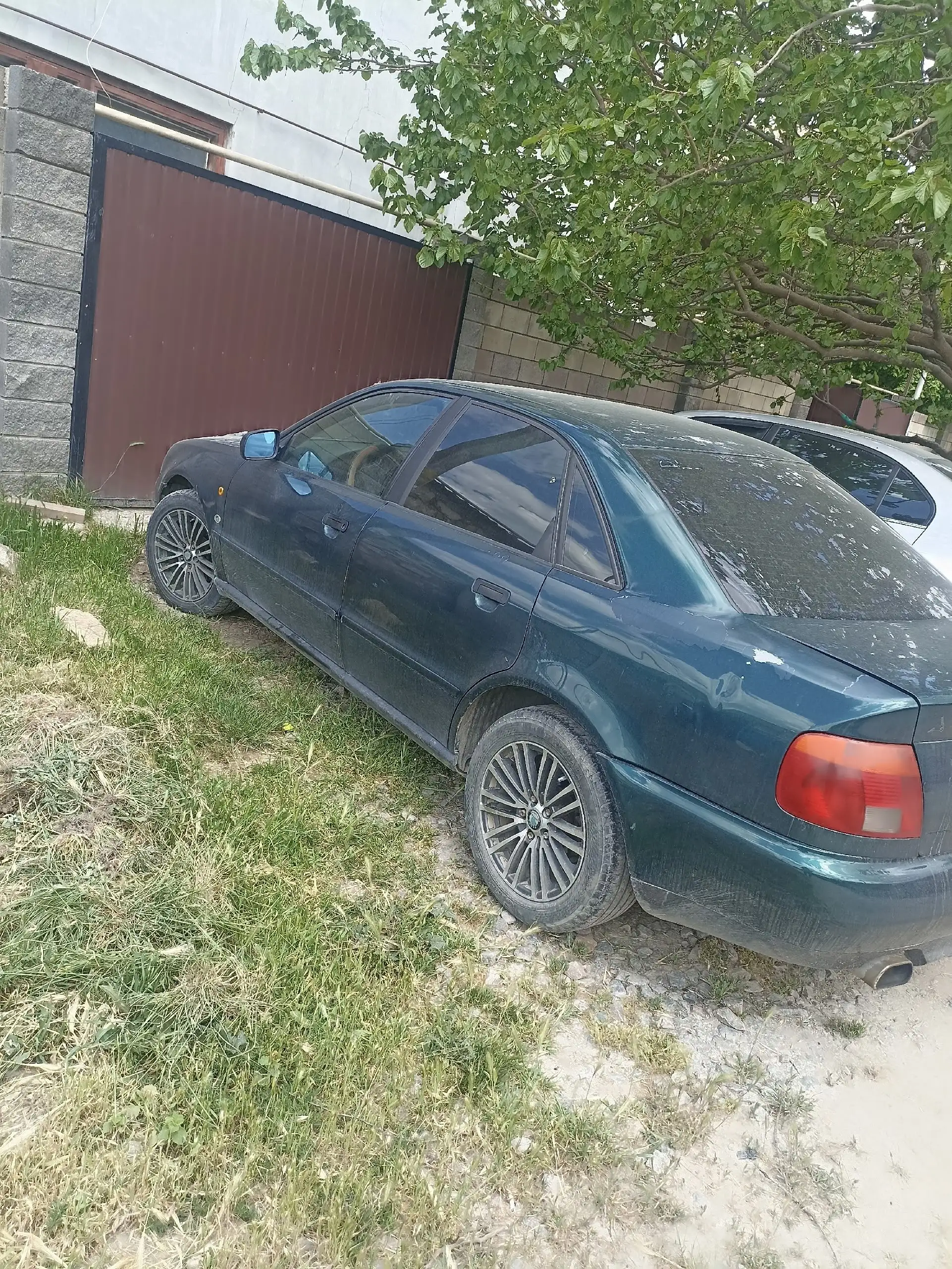 Продам Ауди А4 - Авто в Симферополь