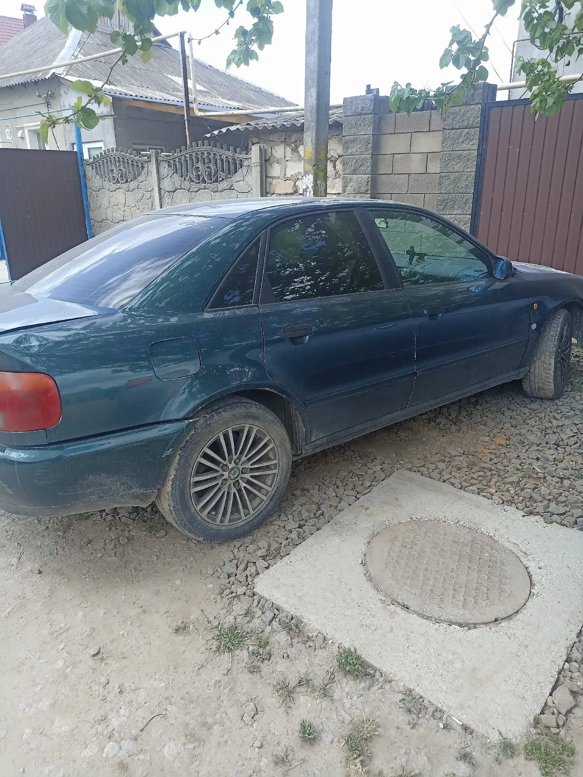 Продам Ауди А4 - Авто в Симферополь