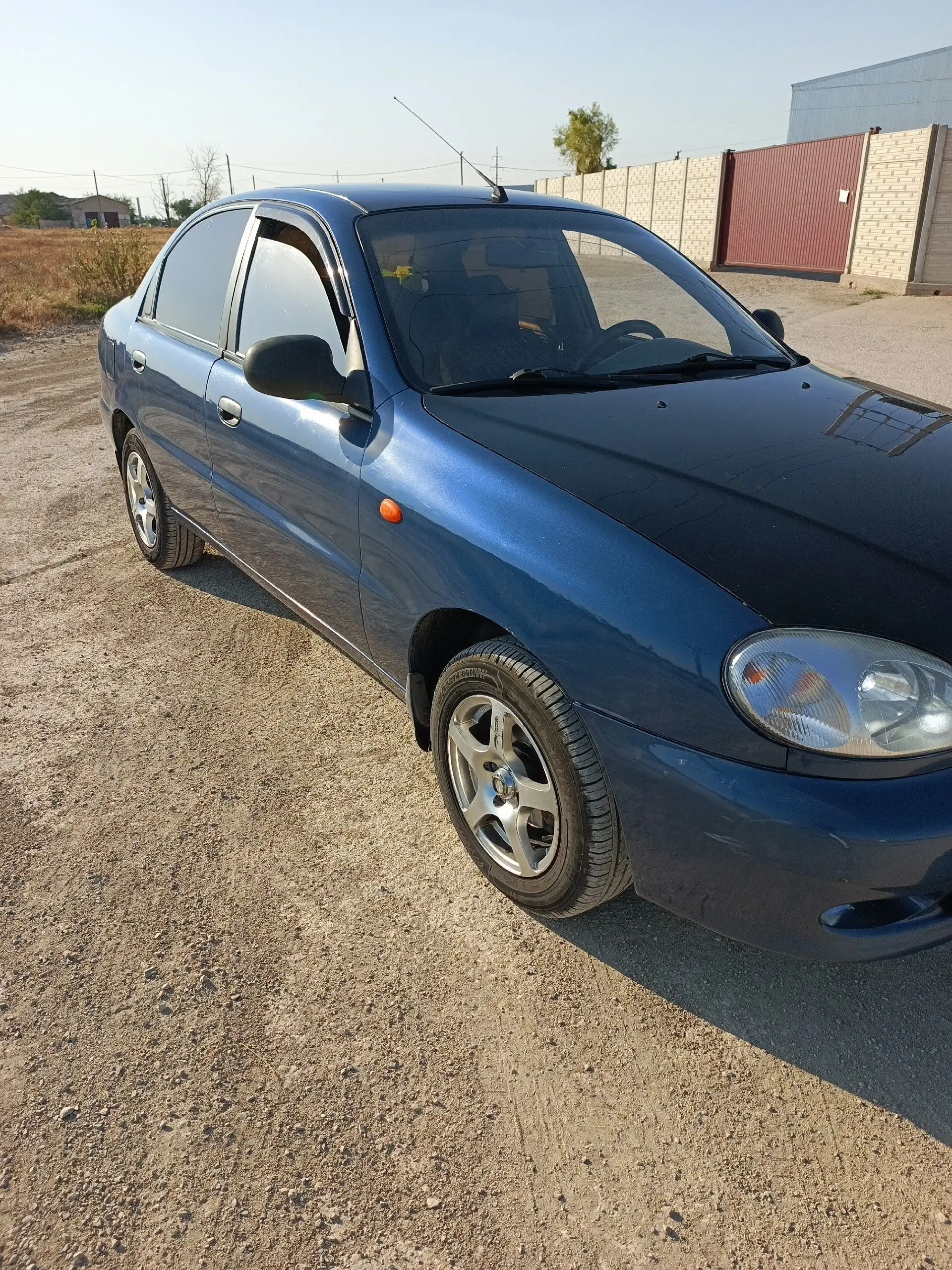 2011 Toyota (или другой авто) с пробегом 214000 км - Легковые автомобили (Авто) в Ленинское