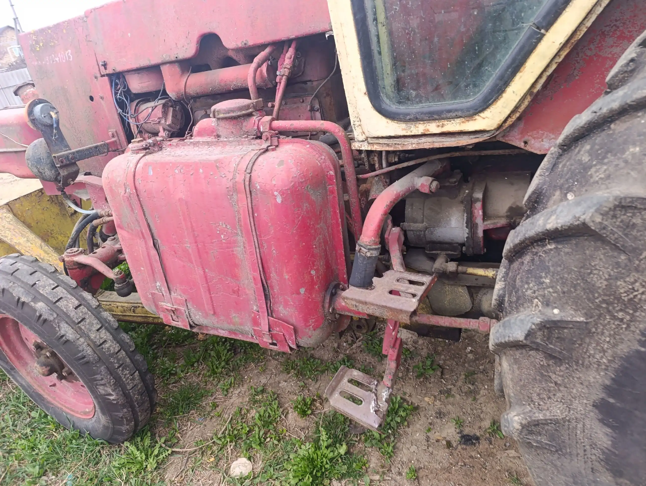 Продам экскаватор ЮМЗ 6АКЛ - Экскаваторы (Спецтехника) в Севастополь