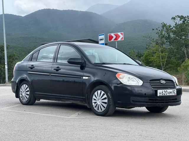 Hyundai Verna 2007 - Легковые автомобили в Алушта