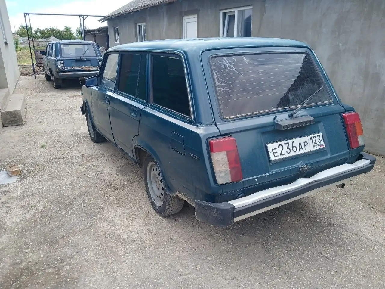 Продам два авто ВАЗ 2104 - ВАЗ 2104 (Авто) в Нижнегорский