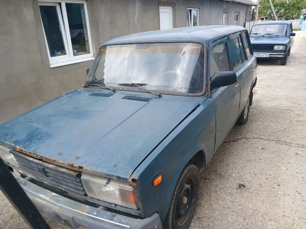 Продам два авто ВАЗ 2104 - ВАЗ 2104 (Авто) в Нижнегорский