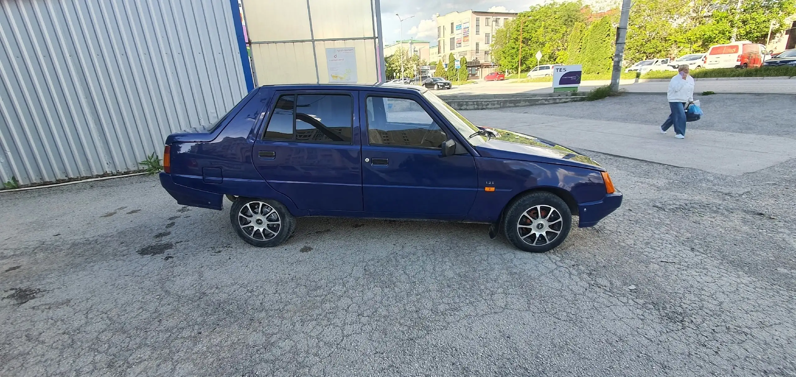 Продам Крымскую Славуту 2003 - Легковые автомобили (Авто) в Симферополь