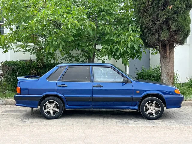 ВАЗ 2115 2002 - Легковые автомобили в Севастополь