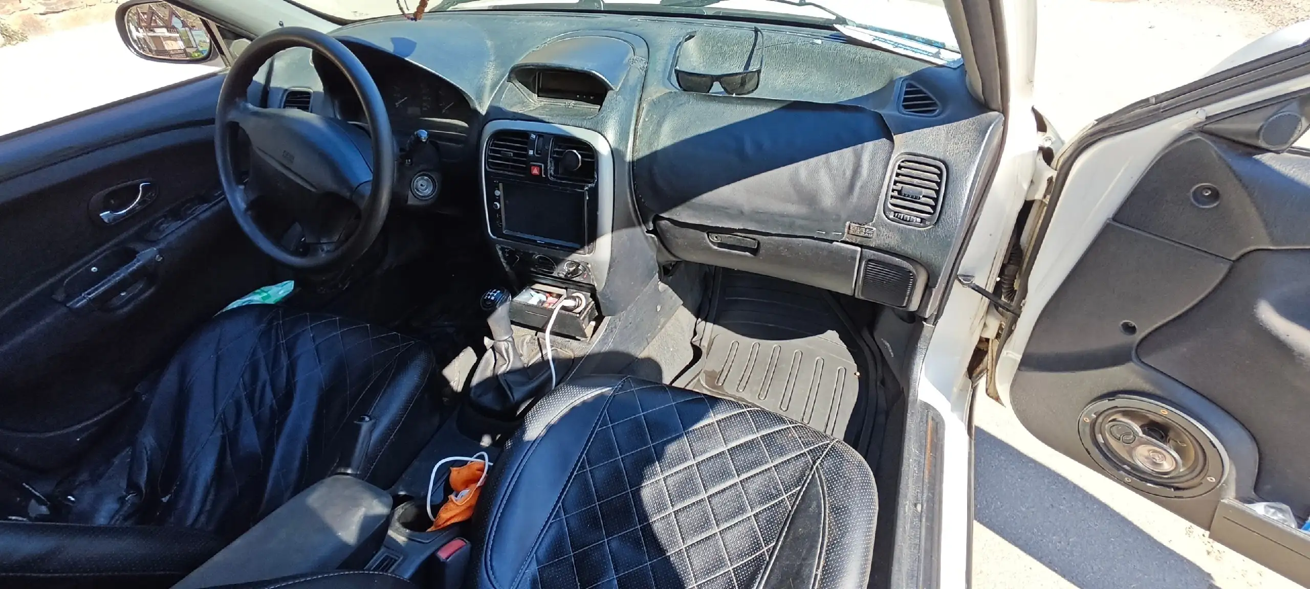 Продам Mitsubishi Carisma 2001 - Легковые автомобили (Авто) в Неизвестно