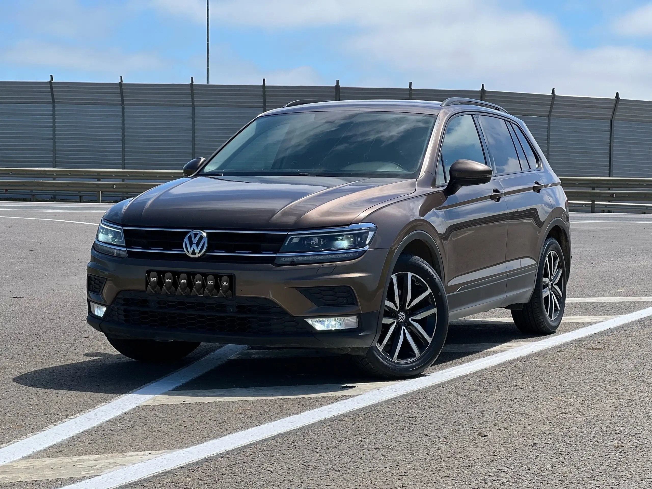 Volkswagen Tiguan II 2017 1.4 TSI - Авто в Ленино