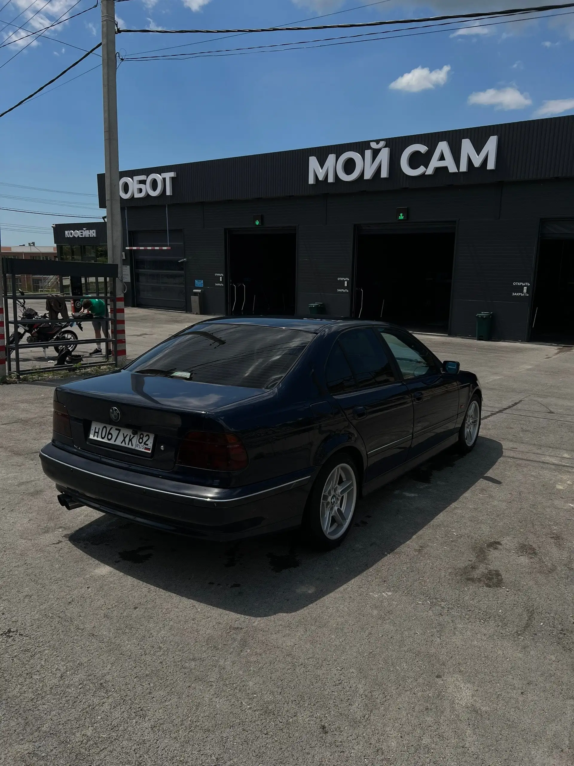 BMW E39 1999, M54B30 - Авто в Бахчисарай