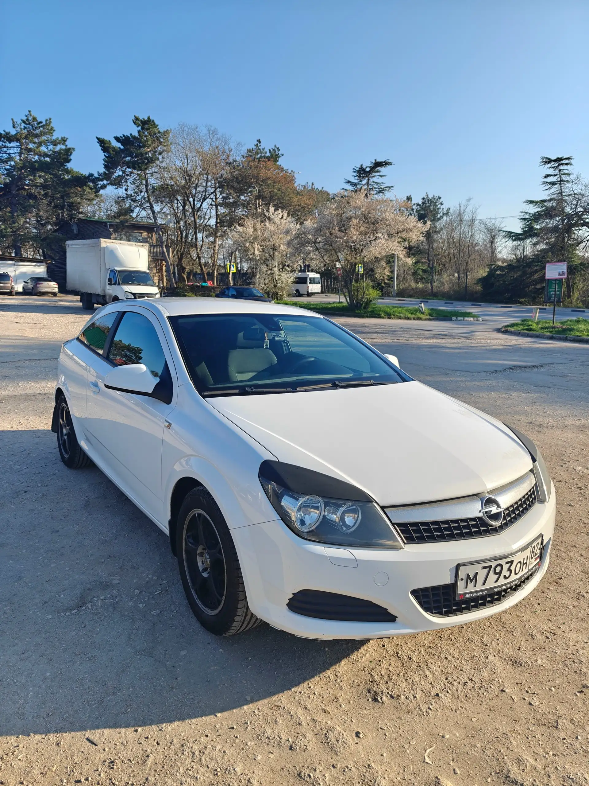 Opel Astra GTC 2010 - Легковые автомобили (Авто) в Севастополь