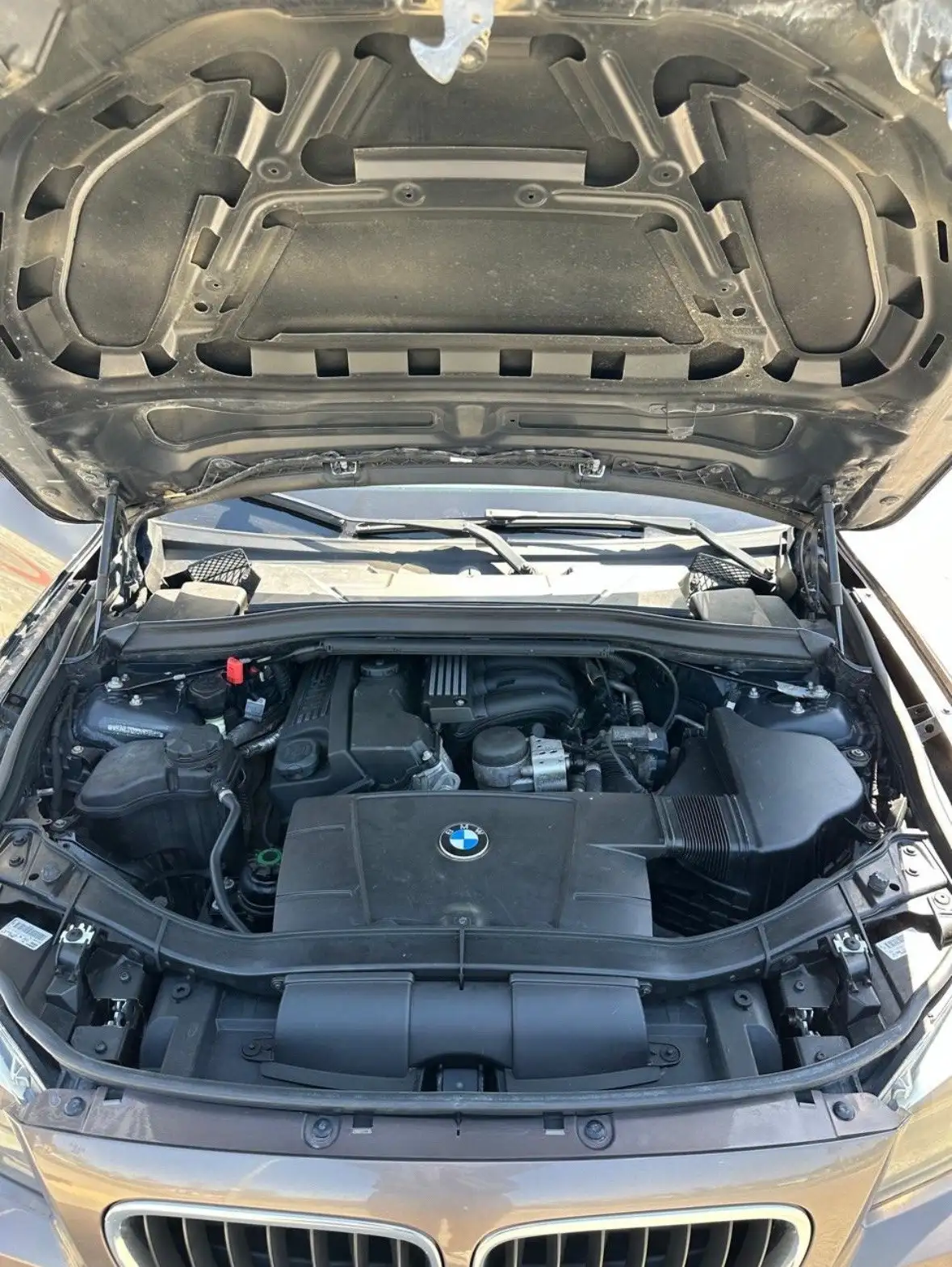 BMW X1 E84 2010 бензин - Авто в Неизвестно