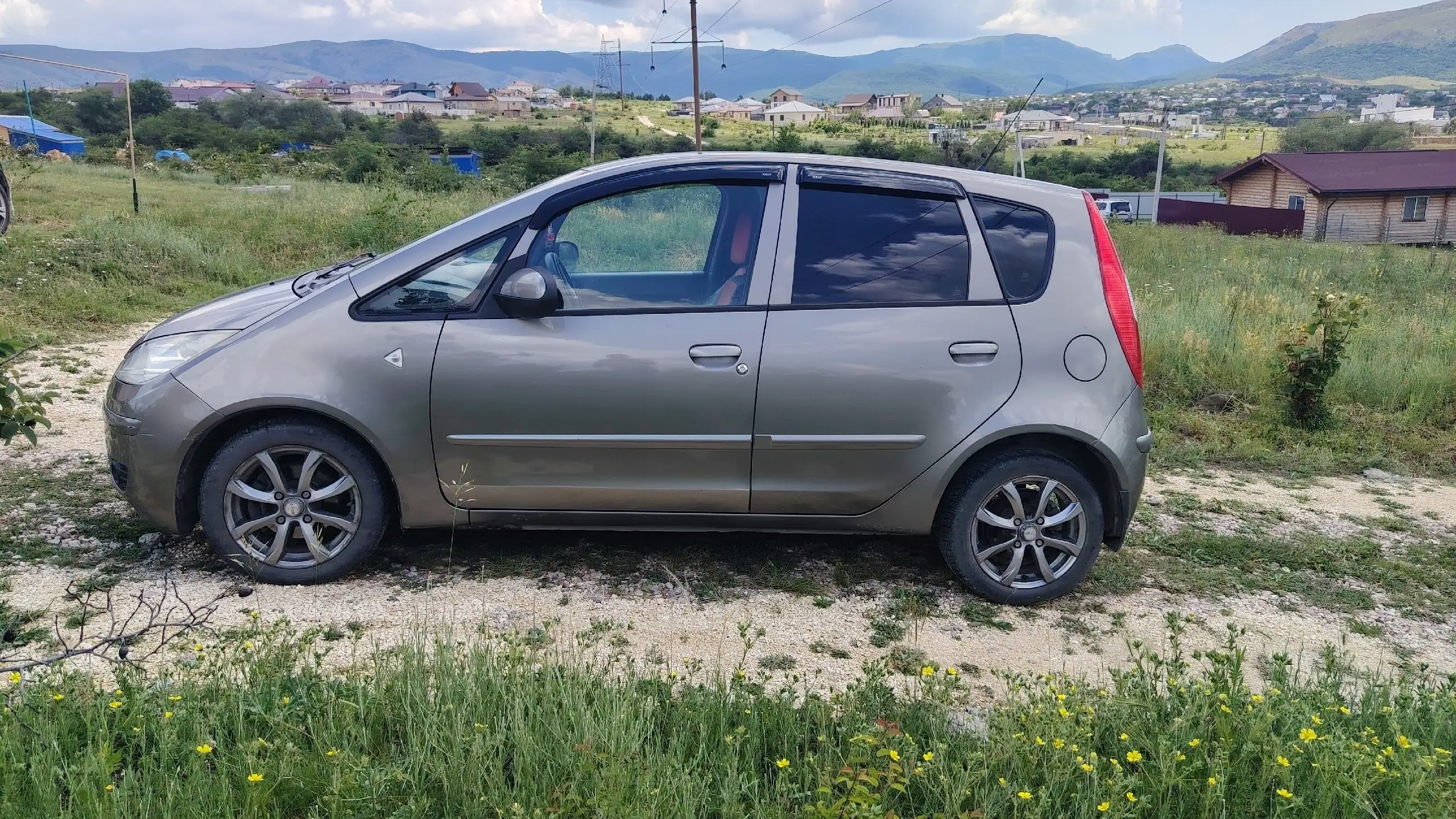 Продажа автомобиля 2008 г. с двигателем 1.5 - Легковые автомобили (Авто) в Симферополь