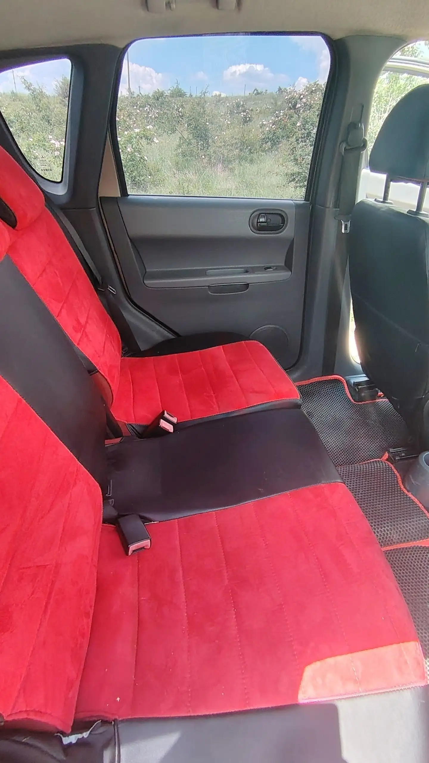 Продажа автомобиля 2008 г. с двигателем 1.5 - Легковые автомобили (Авто) в Симферополь
