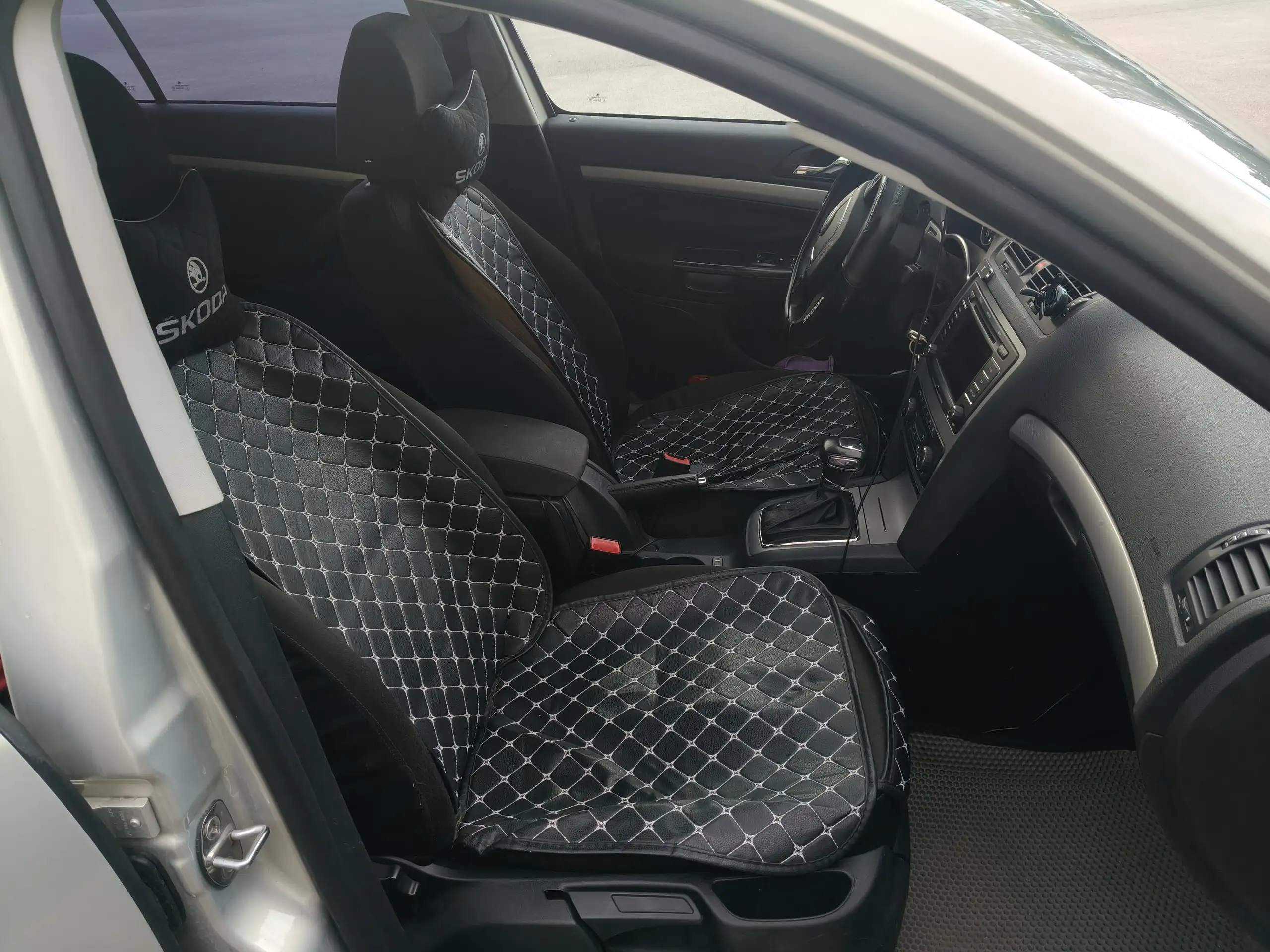 2012 г. VW 1.8 TSI AISIN 1080 - Авто в Севастополь