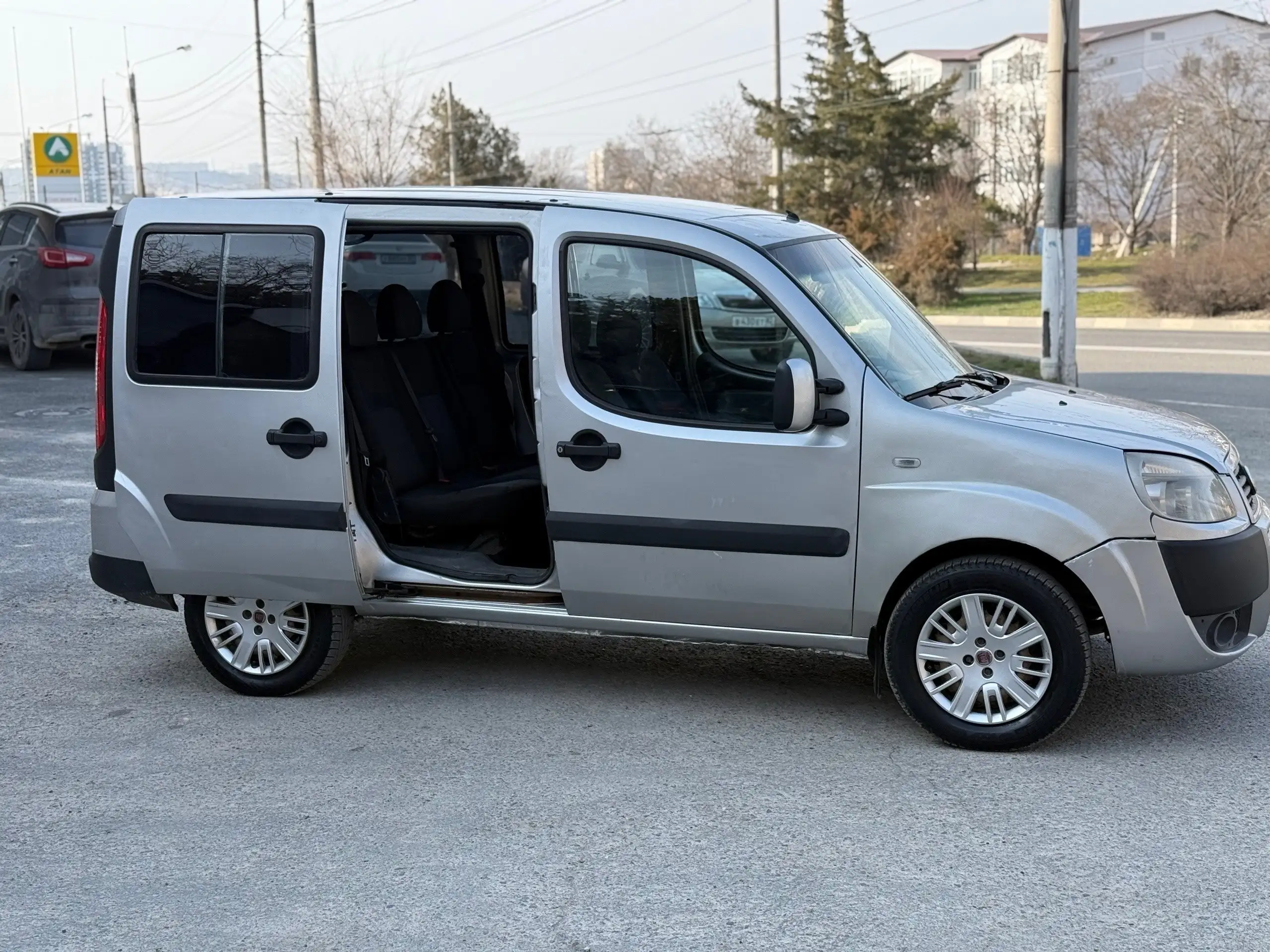 Фиат Добло 1.4 2009 - Легковые автомобили (Авто) в Симферополь
