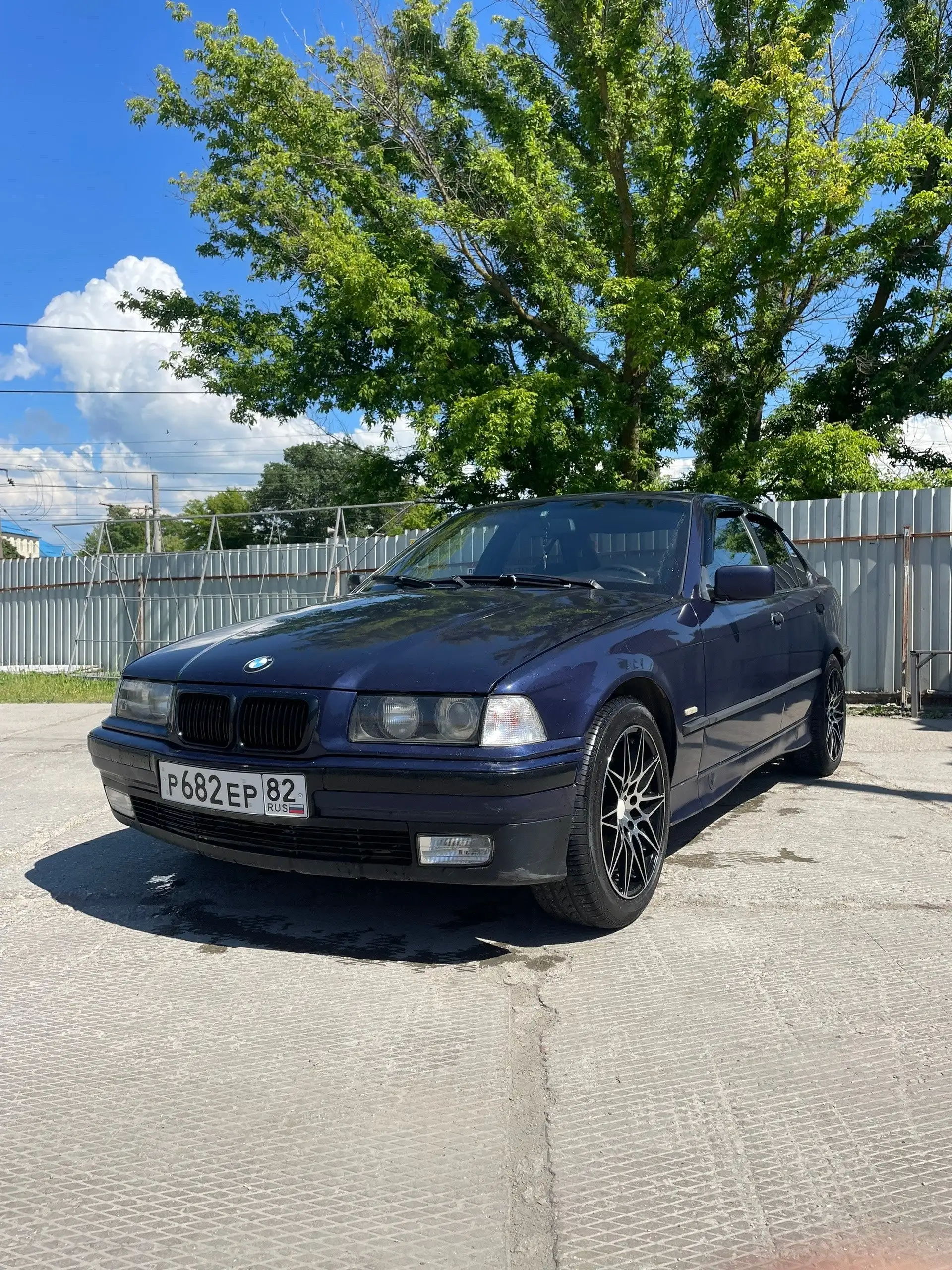 Продам BMW E36 рестайлинг M43B18 - Автомобили на продажу (Авто) в Симферополь