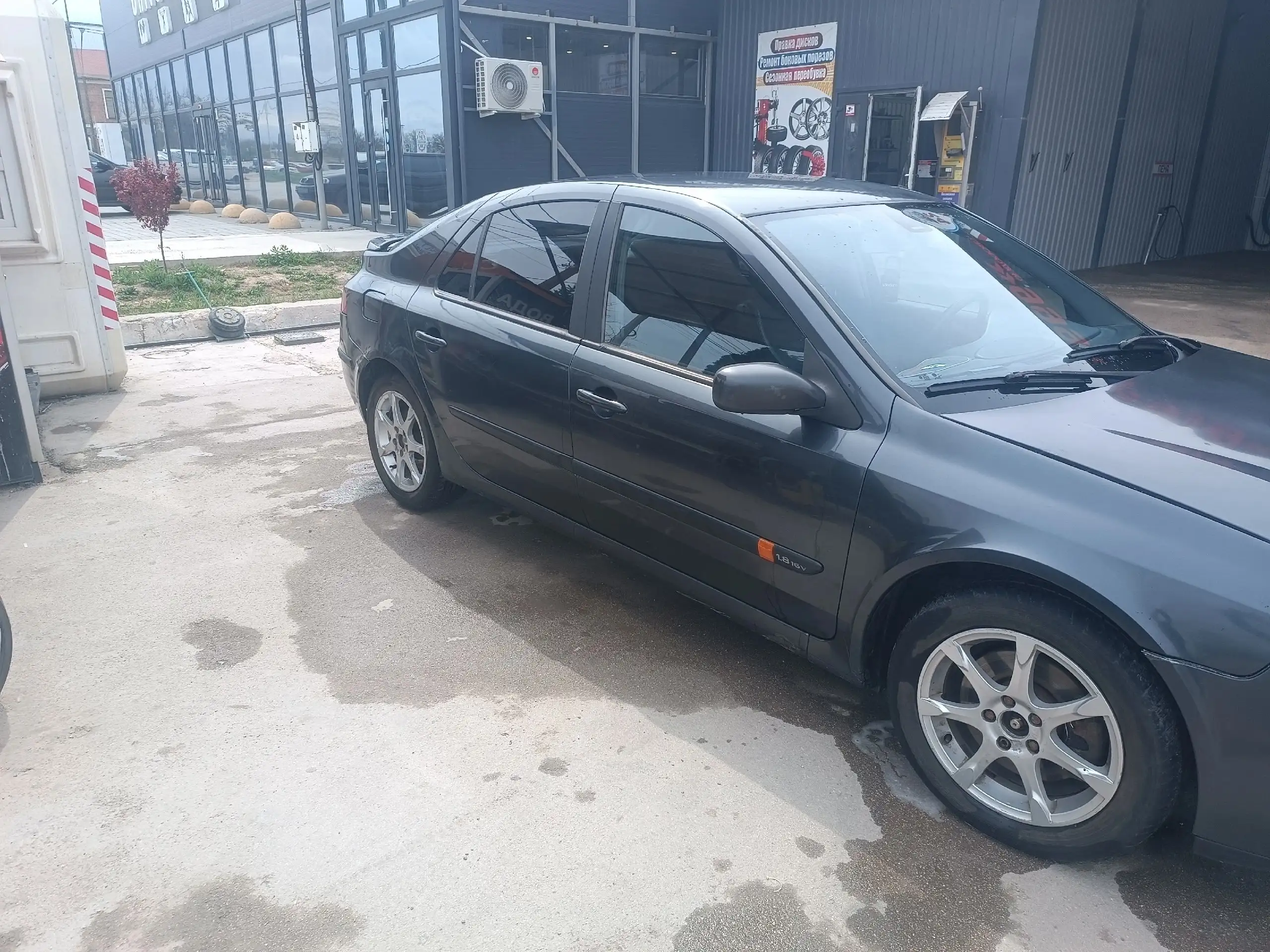 Renault Laguna 2. 1.8, 2001 - Легковой автомобиль (Авто) в Севастополь