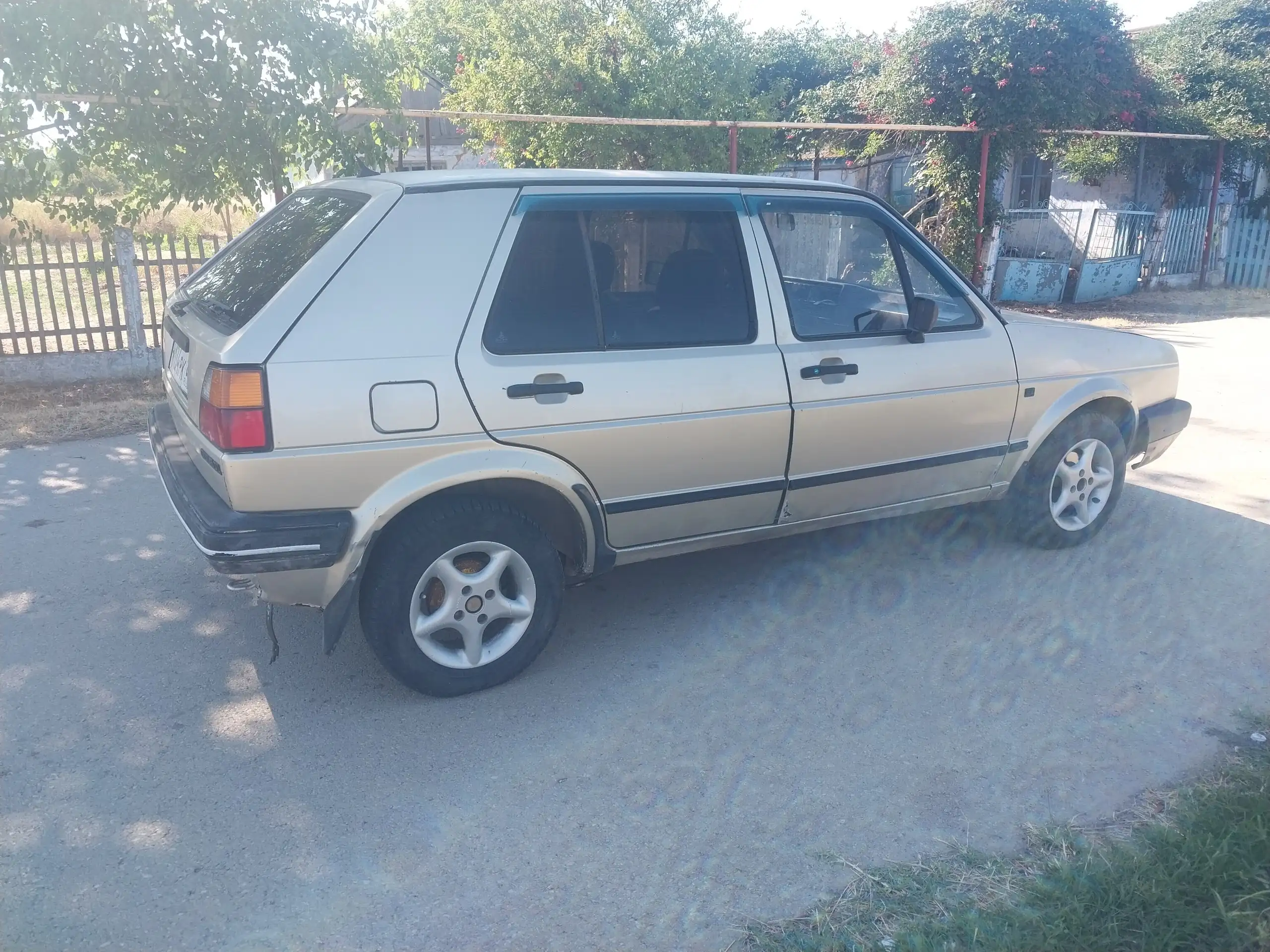 Volkswagen Golf 2 1986 года - Volkswagen Golf 2 (Авто) в Неизвестно