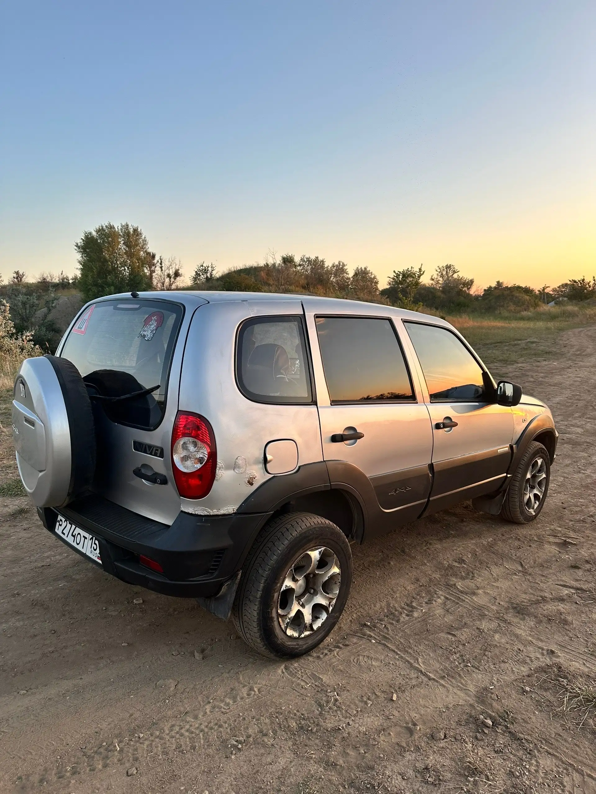 Продажа Niva Chevrolet 2011 - Легковые автомобили (Авто) в Донецк