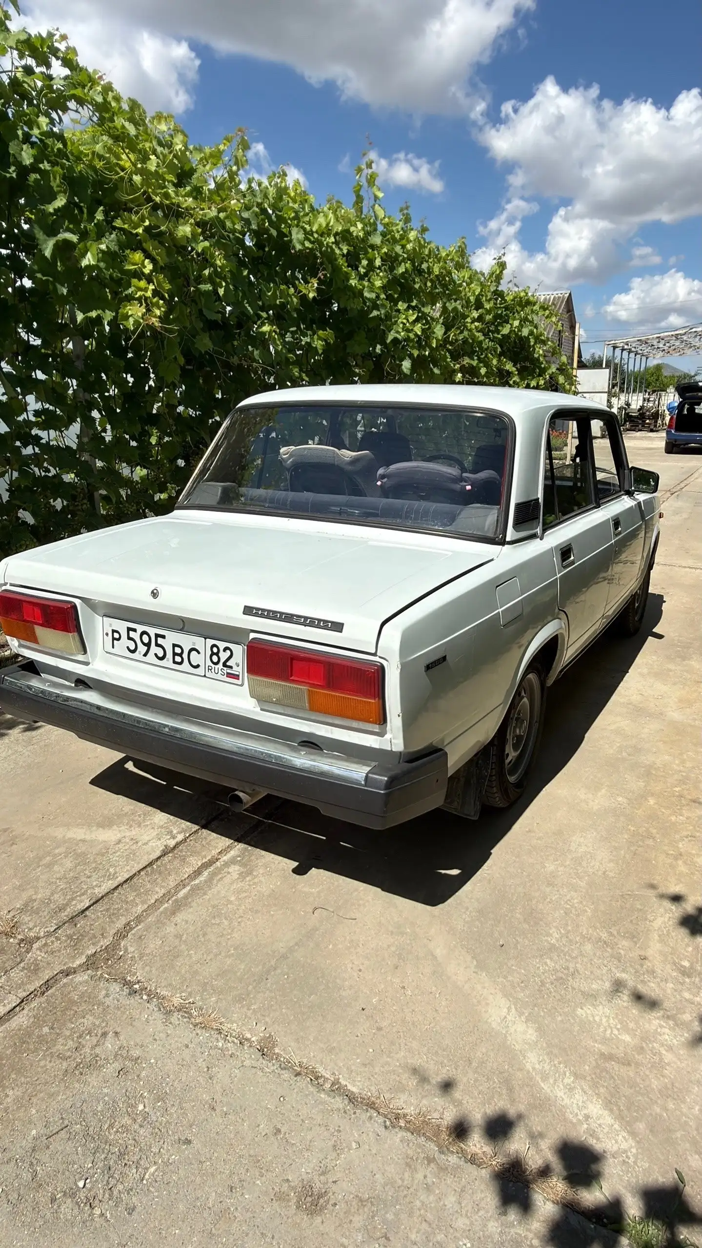 ВАЗ-2105 1992 года, белый - Автомобили (Авто) в Село Журавки
