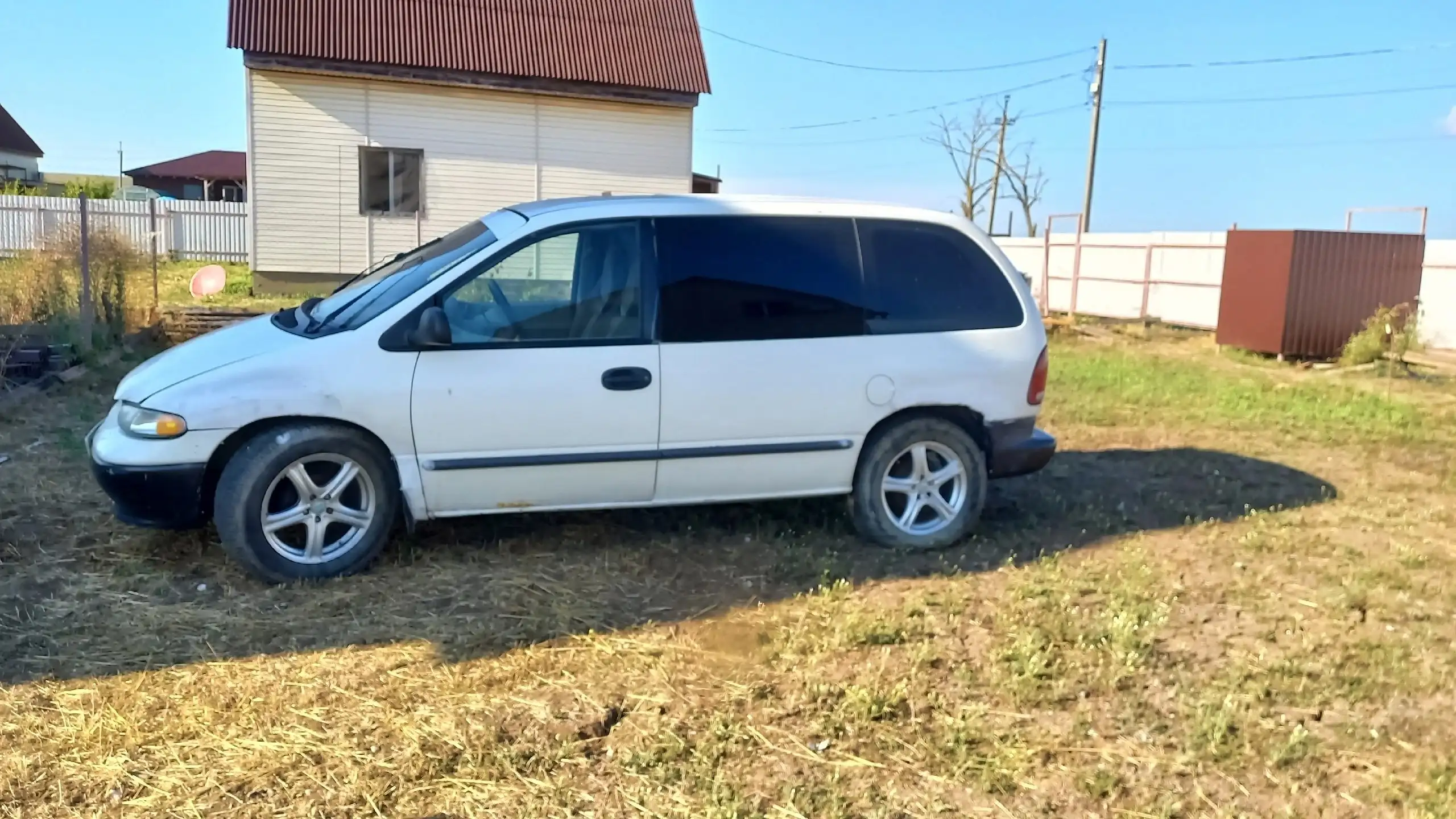 Продажа автомобиля 1998 года - Легковые автомобили (Авто) в Севастополь