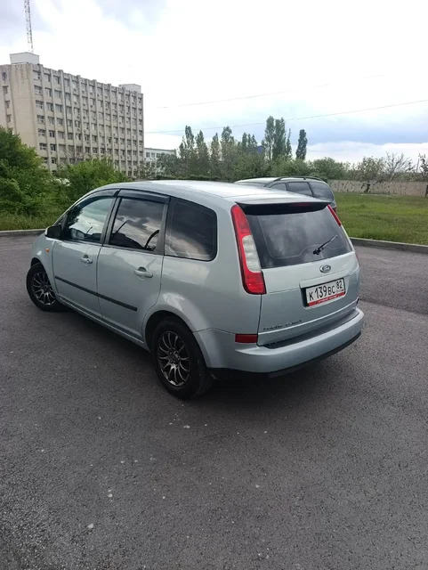 Ford Focus C-Max 2010-2012 на ходу от собственника - Шины, диски и колёса в Симферополь