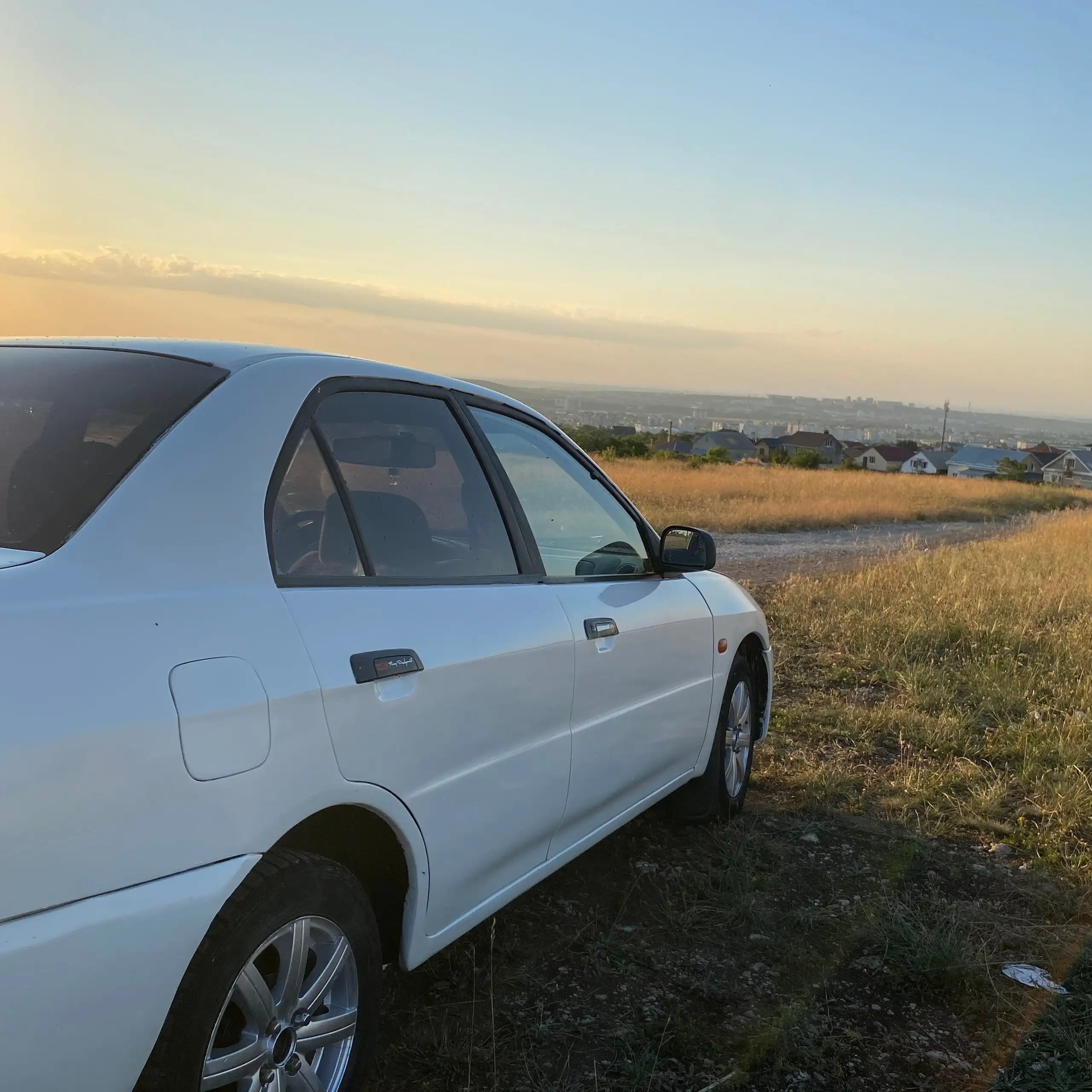 Продам Mitsubishi Lancer 1997 - Легковые автомобили (Авто) в Симферополь