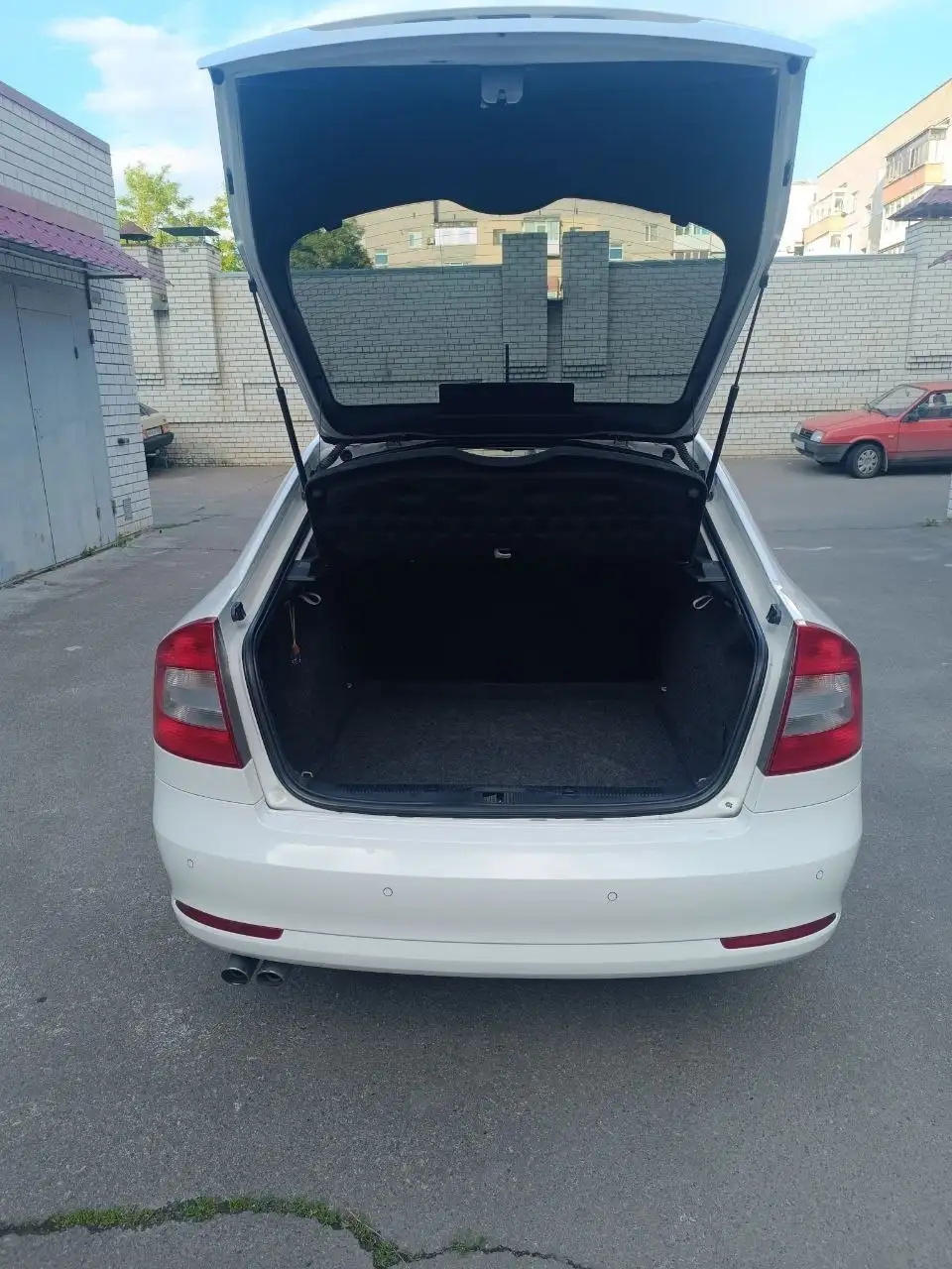 Skoda Octavia 2012, 1.8 турбо, механика - Легковые автомобили (Авто) в Севастополь