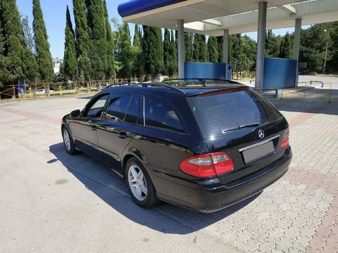 Mercedes E-Class 211 Рестайлинг 2008 - Шины, диски и колёса в Ялта