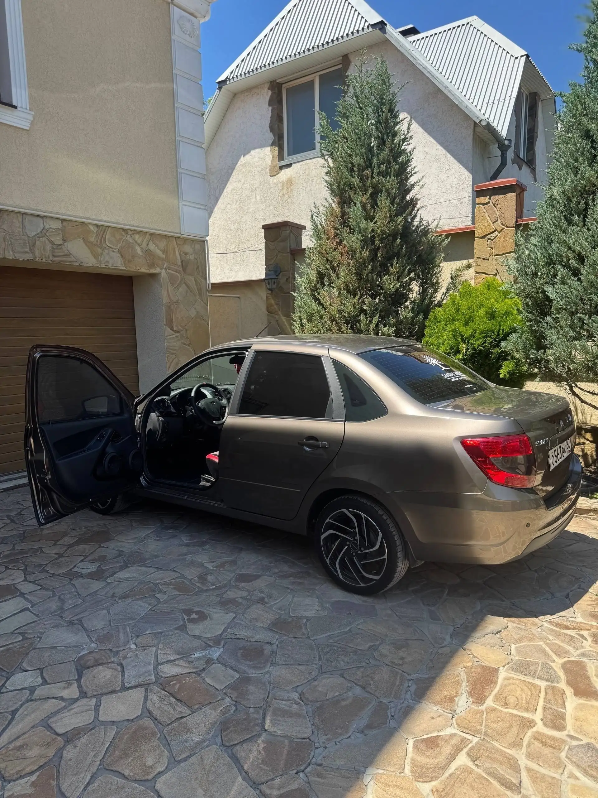 Lada Granta 1.6 2024 г.в. 140 л.с. - Легковые автомобили (Авто) в Симферополь