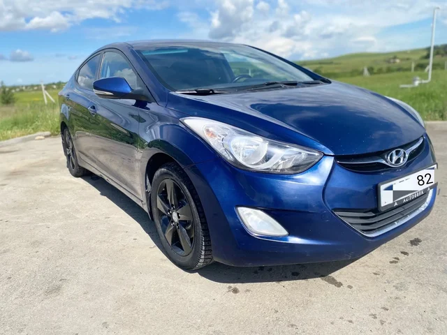 Hyundai Elantra 2012, 1.6, 132 л.с., АТ - Шины, диски и колёса в Симферополь