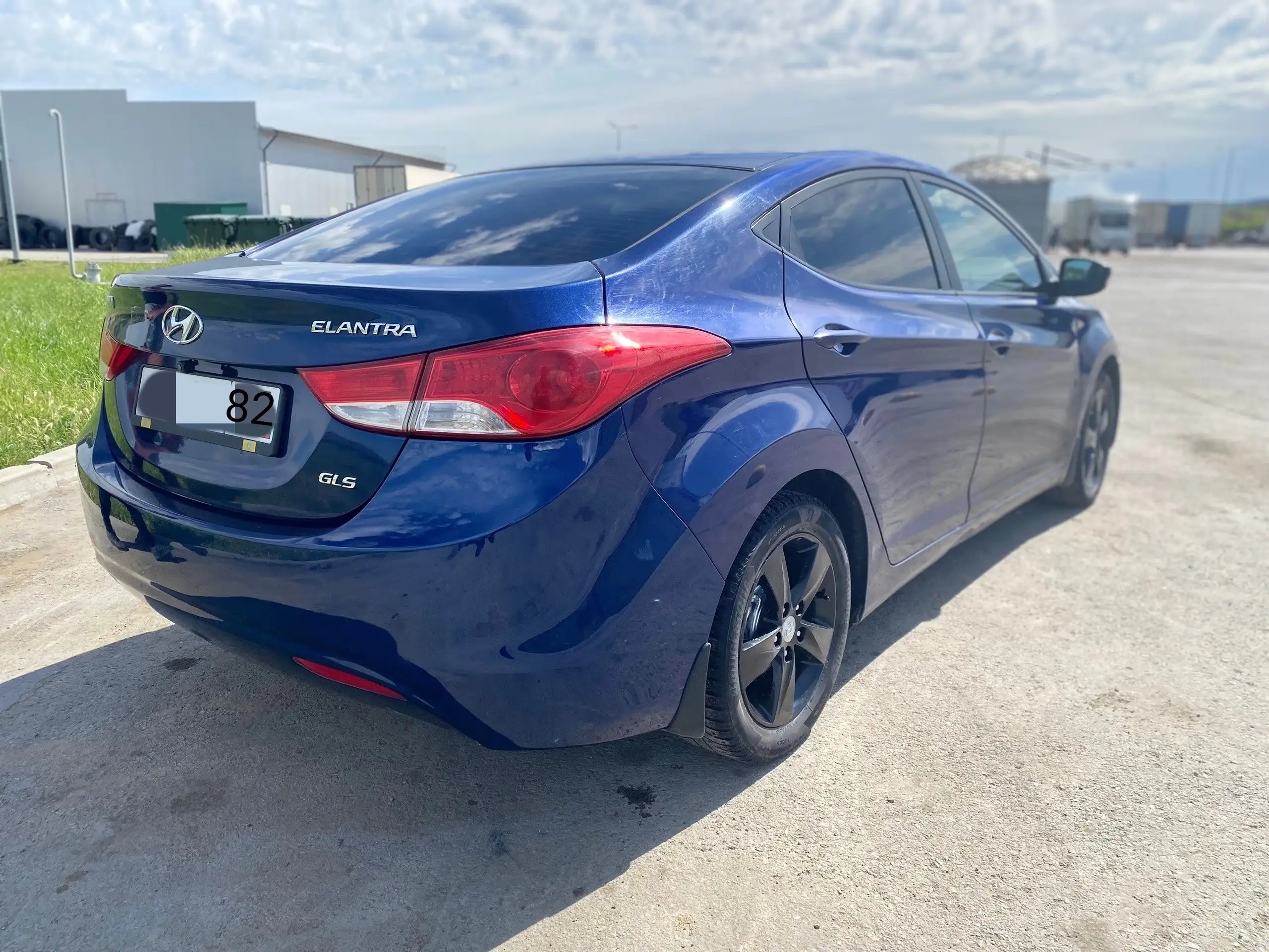 Hyundai Elantra 2012, 1.6, 132 л.с., АТ - Легковые автомобили (Авто) в Симферополь