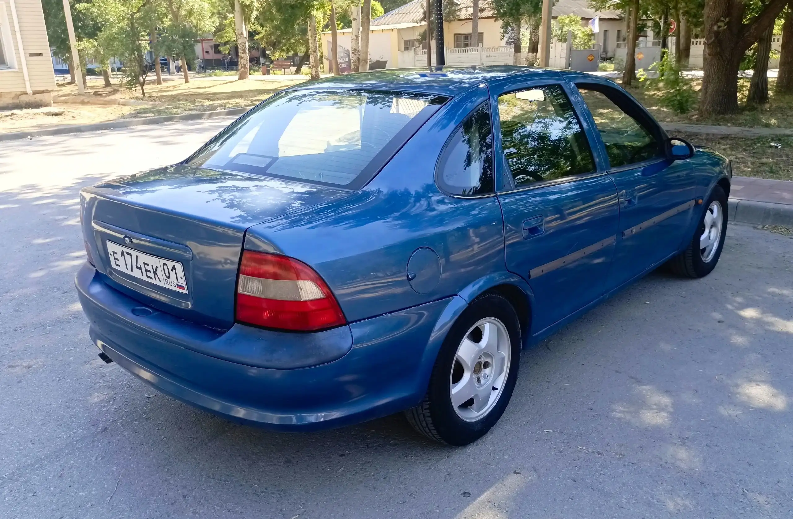 Опель Вектра 1.6 на ходу, Красноперекопск - Легковые автомобили (Авто) в Красноперекопск