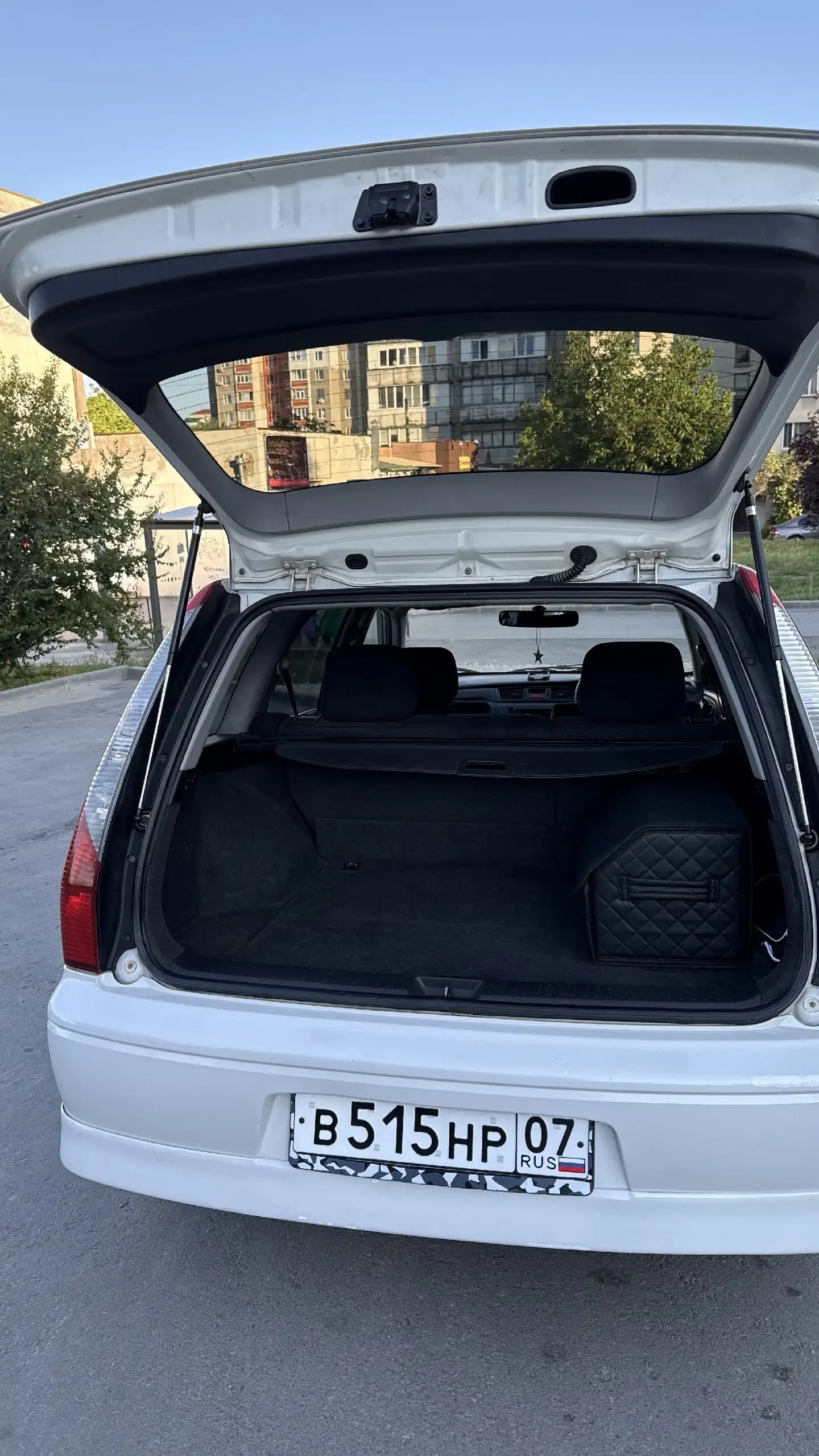 Mitsubishi Lancer Cedia 1.8 GDI 2002 - Авто в Севастополь