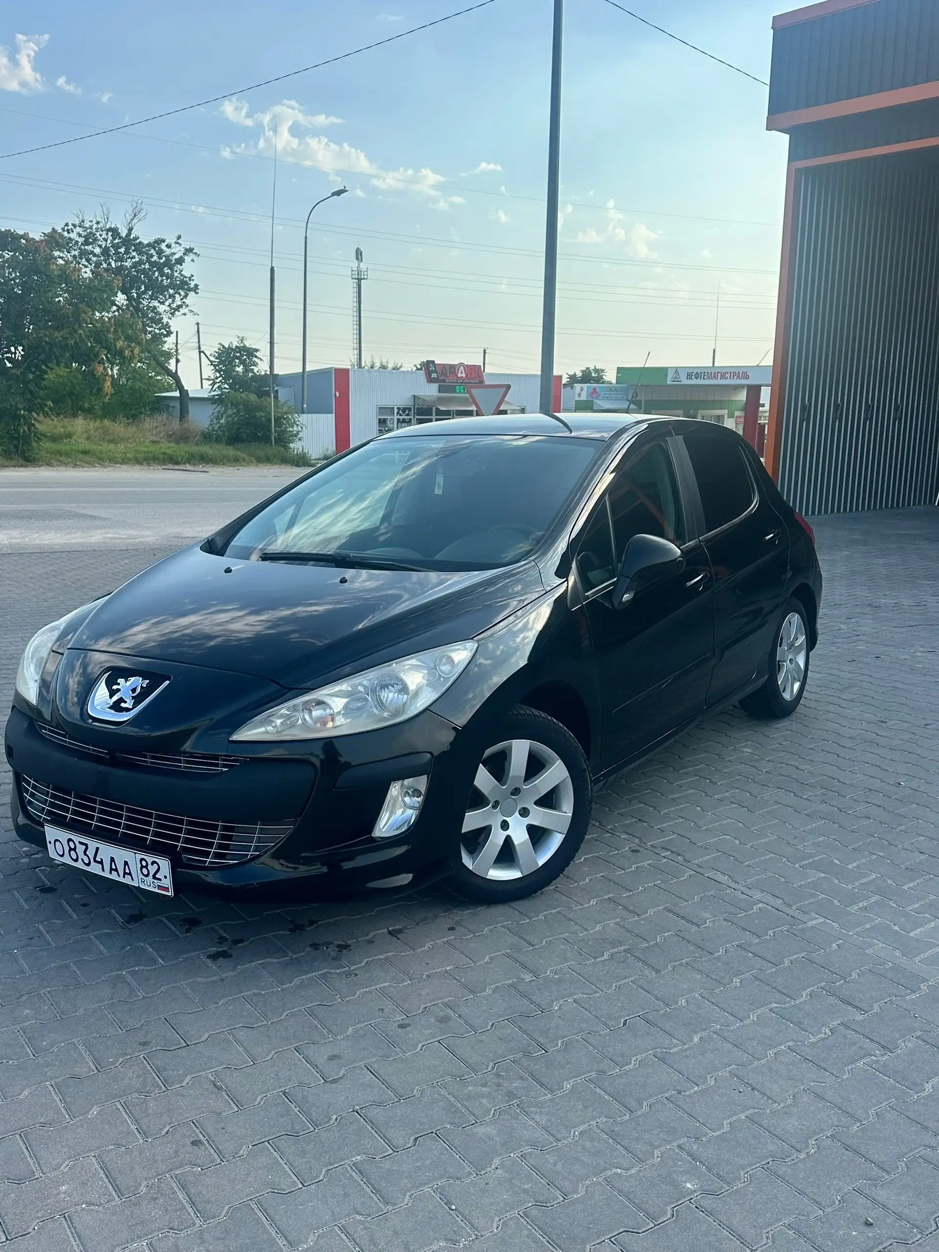 Продаю автомобиль в хорошем состоянии, Старый Крым - Легковые автомобили (Авто) в Старый Крым