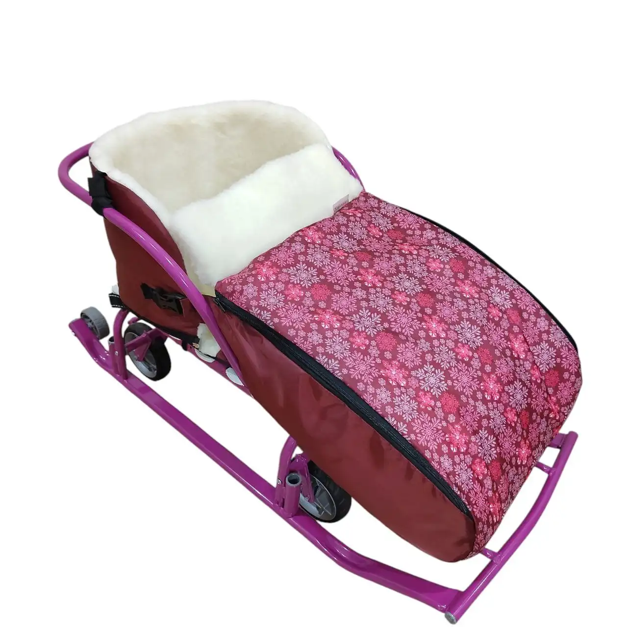 Санки и меховые матрасики по низким ценам