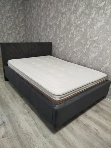 Продам кровать с матрасом 140-200 - Инструменты в Ульяновск