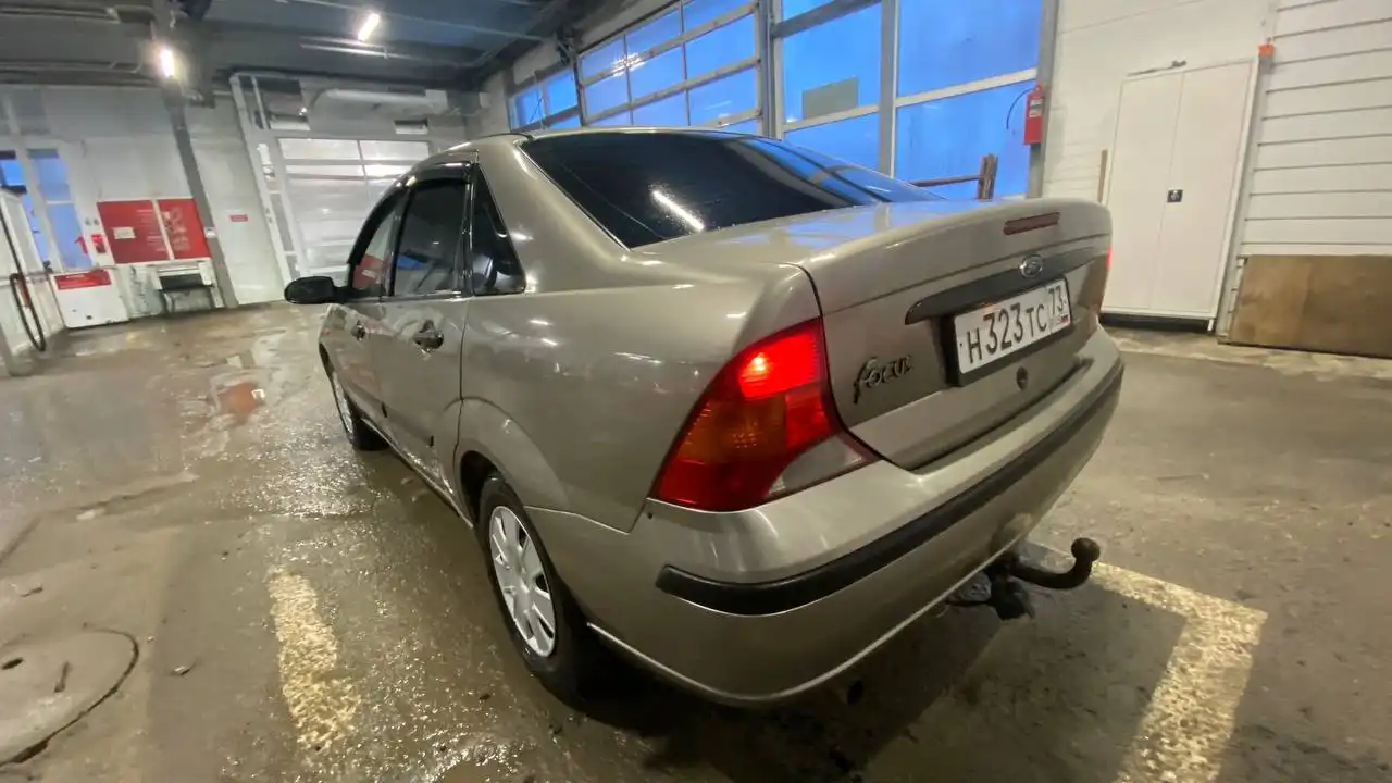 Ford Focus 2004 года