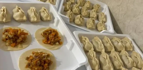 Манты из свинины, говядины, курицы с тыквой и луком - Прокат в Ульяновск