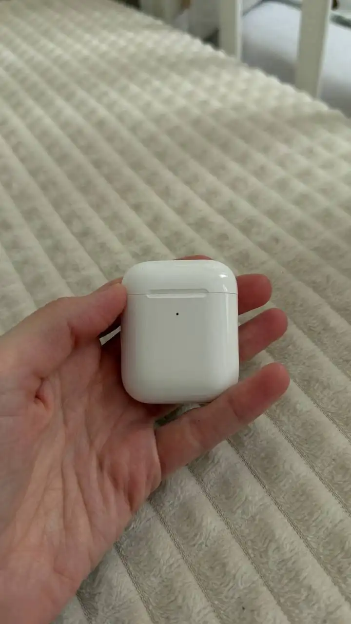 Продам наушники оригинальные с коробкой - Аудиотехника (Электроника) в Ульяновск