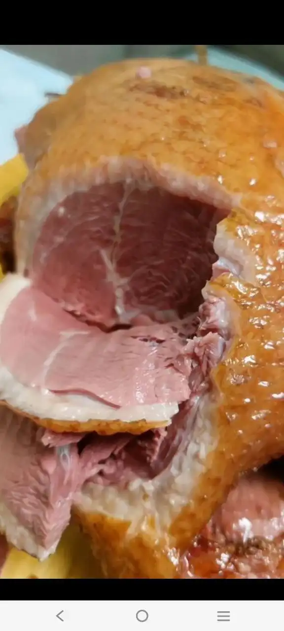 Продажа мяса гусей и заказы на копченого гуся