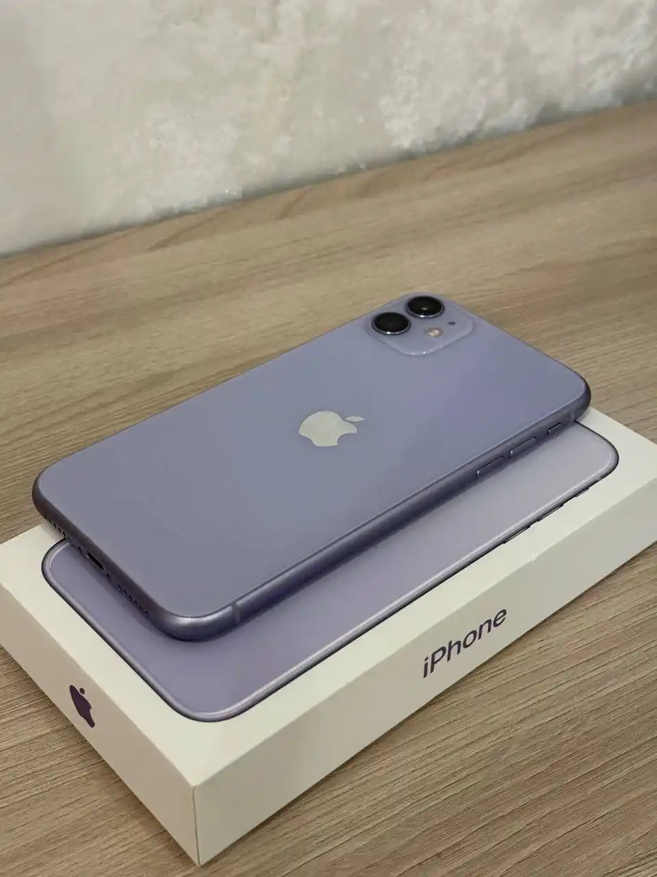 Продам iPhone 11 128 ГБ