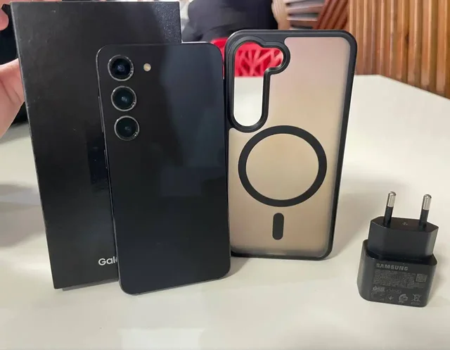 Продам Samsung Galaxy S23 128 ГБ - Электроника в Оренбург