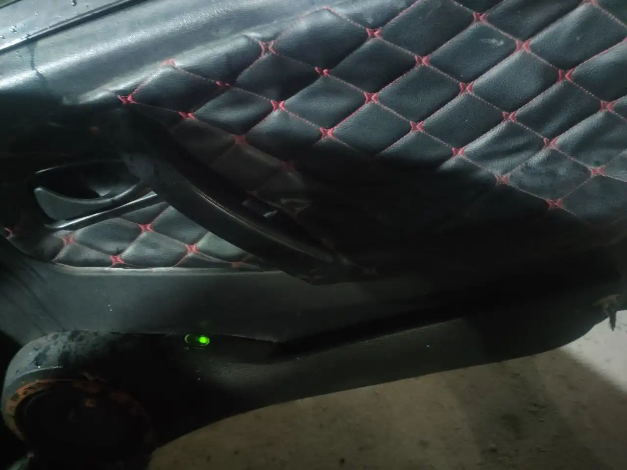 Продажа автомобиля ВАЗ 2104 2006 года