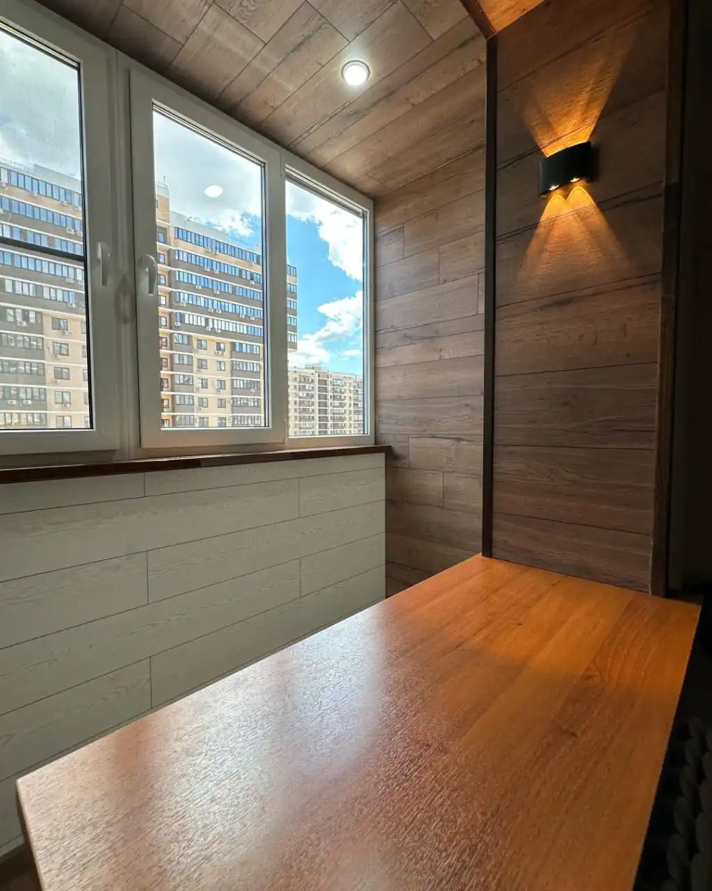 Отделка балконов и лоджий